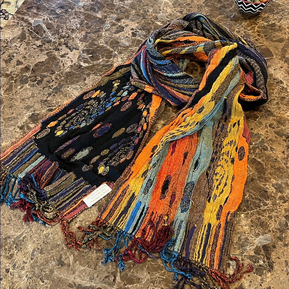 Coogi Style Textured Reversible Artful Fashion Scarf Thick Silk Blend Nepal Boho